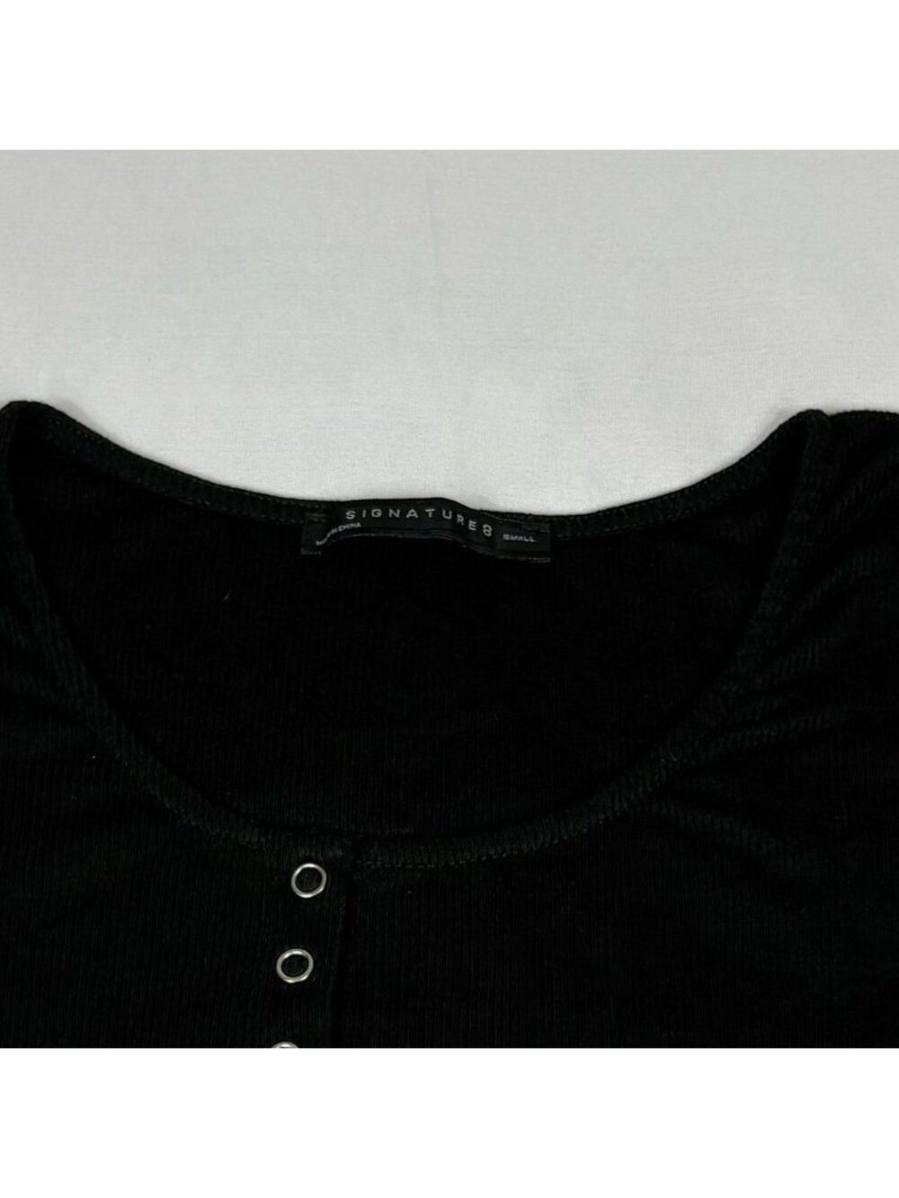 Black Crop Top - Picture 8 of 8
